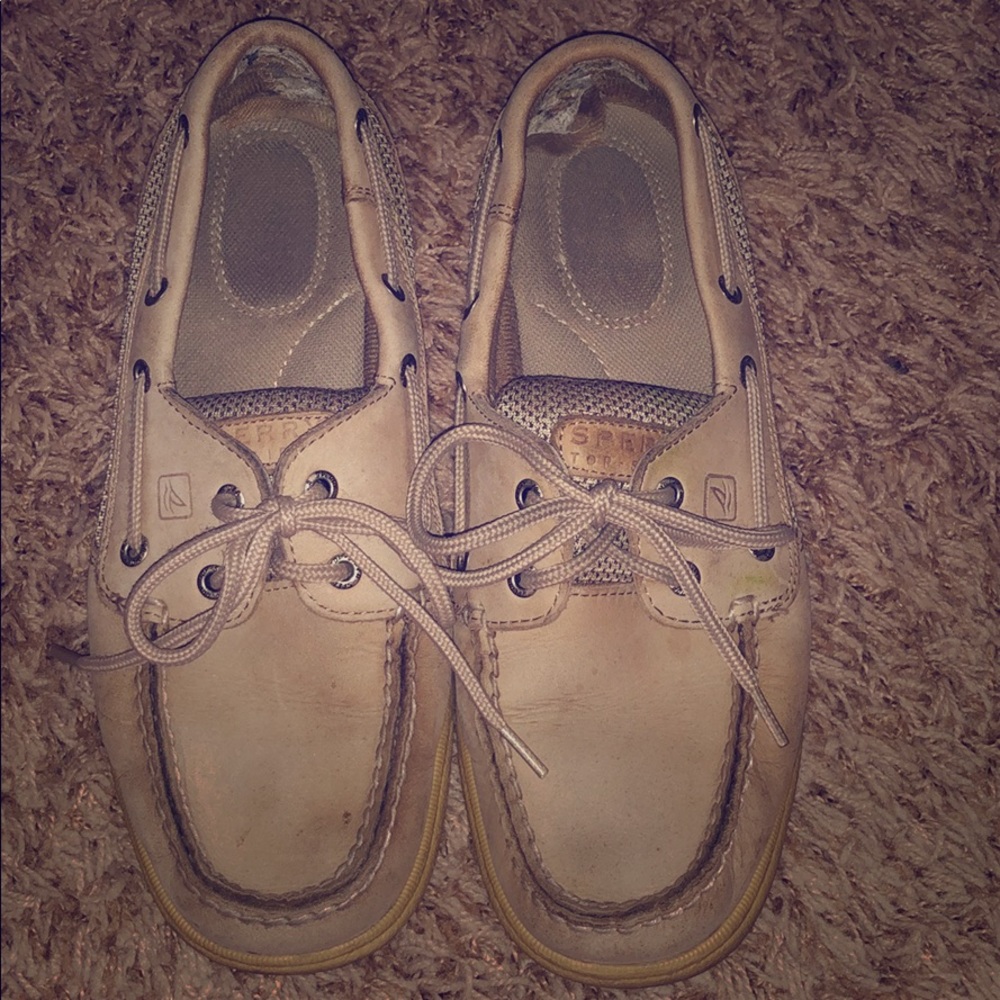 Sperry boat shoes